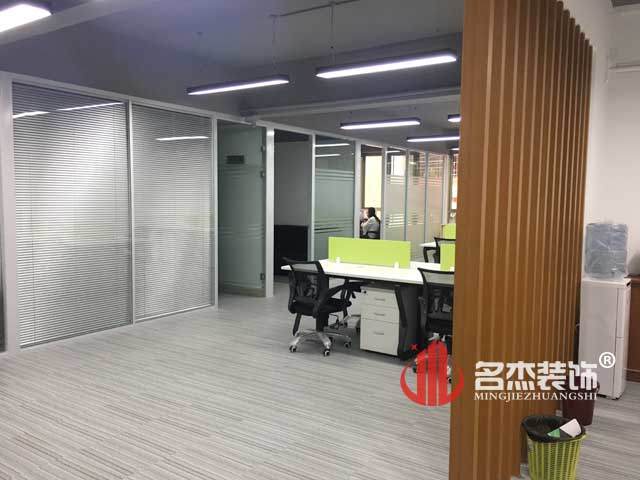 辦公室5G天天看5G天天爽完工實景圖.jpg