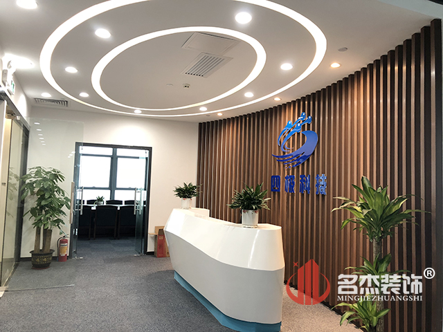 前台設計5G天天看5G天天爽.jpg