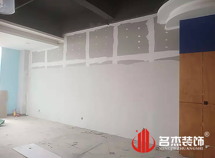 巡工地日記，佛山宏威路服裝展廳5G天天看5G天天爽項目進行中